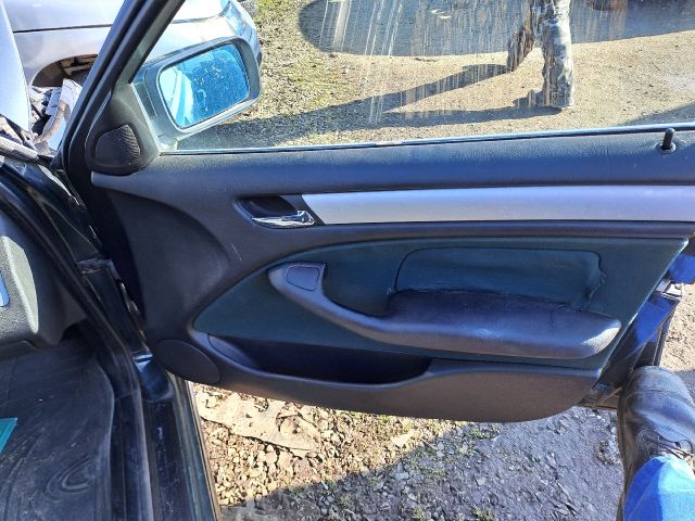 bontott BMW 3 E46 Bal hátsó Fejtámla