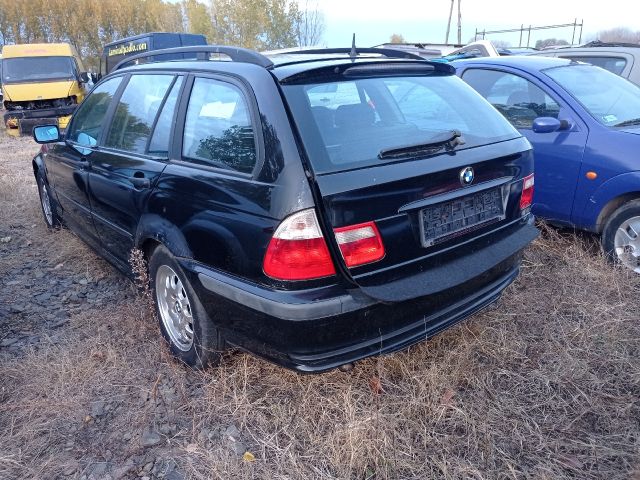 bontott BMW 3 E46 Bal hátsó Fejtámla