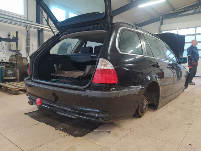 bontott BMW 3 E46 Bal hátsó Fixüveg (Ajtóban)