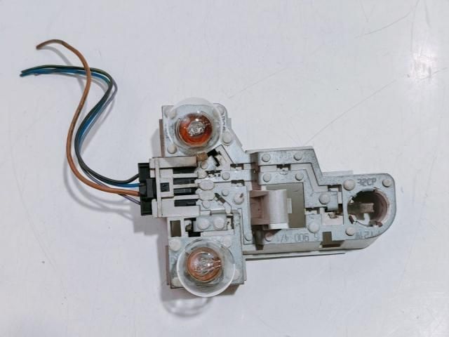 bontott BMW 3 E46 Bal Hátsó Lámpa Foglalat