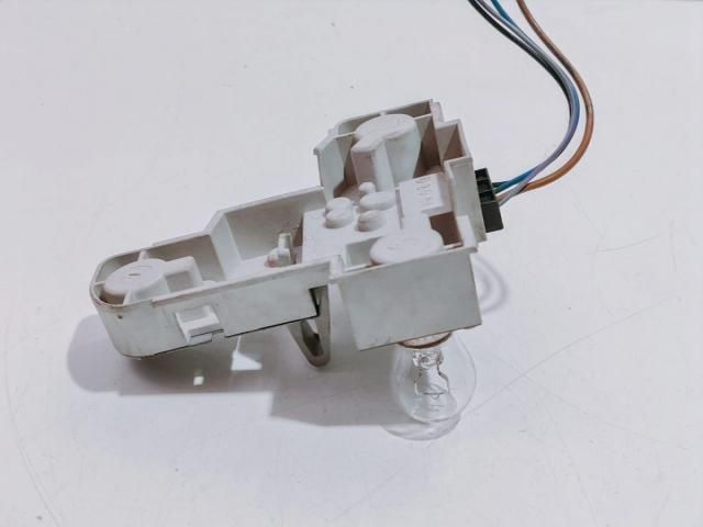 bontott BMW 3 E46 Bal Hátsó Lámpa Foglalat