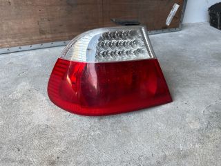 bontott BMW 3 E46 Bal Hátsó Lámpa