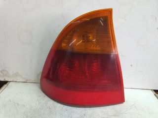 bontott BMW 3 E46 Bal Hátsó Lámpa
