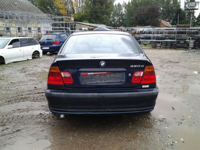 bontott BMW 3 E46 Bal Külső Hátsó Lámpa