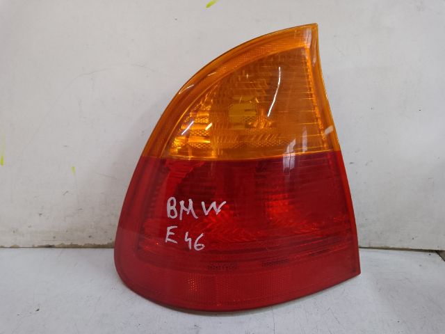 bontott BMW 3 E46 Bal Külső Hátsó Lámpa
