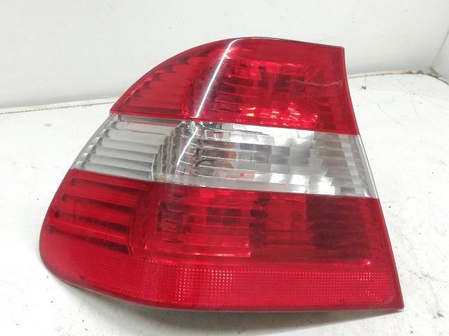 bontott BMW 3 E46 Bal Külső Hátsó Lámpa