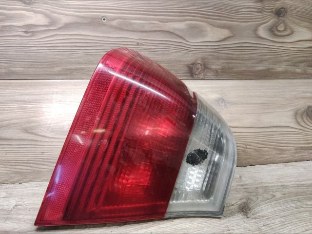 bontott BMW 3 E46 Bal Külső Hátsó Lámpa