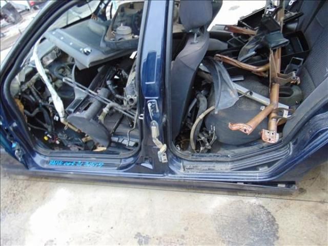 bontott BMW 3 E46 Bal Küszöb