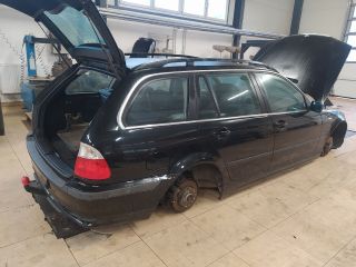 bontott BMW 3 E46 Bal Műszerfal Díszléc