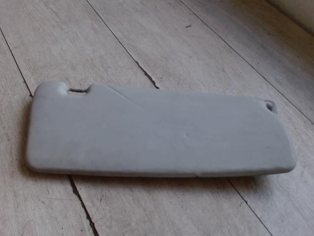 bontott BMW 3 E46 Bal Napellenző