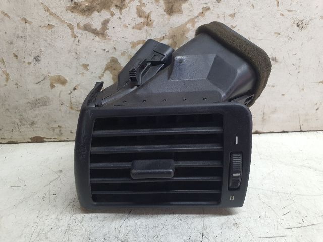 bontott BMW 3 E46 Bal Szellőző