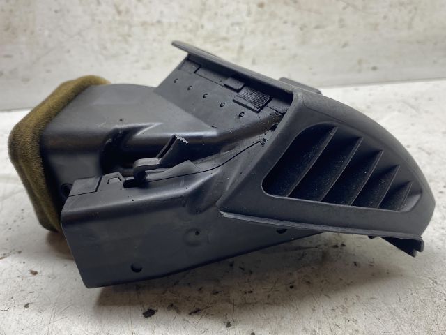 bontott BMW 3 E46 Bal Szellőző