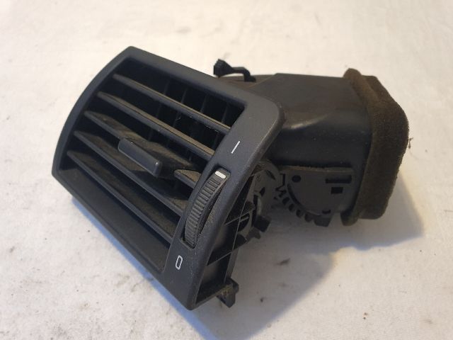 bontott BMW 3 E46 Bal Szellőző