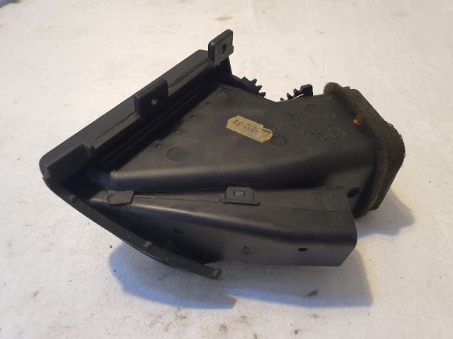 bontott BMW 3 E46 Bal Szellőző