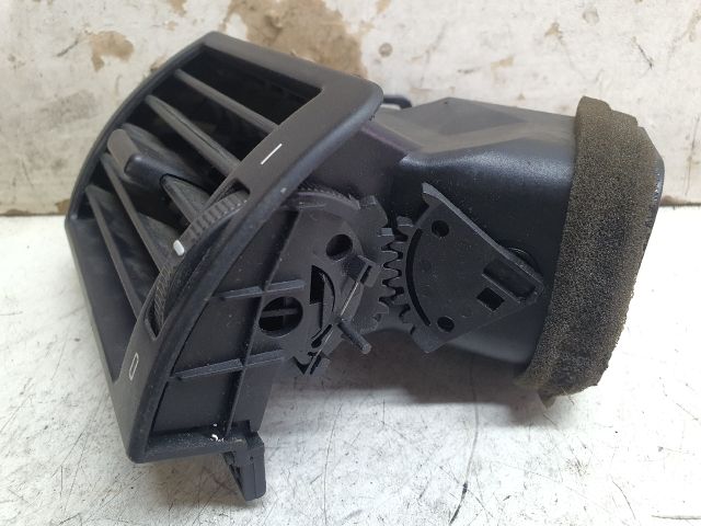 bontott BMW 3 E46 Bal Szellőző