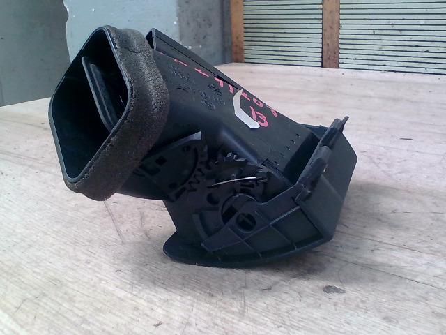 bontott BMW 3 E46 Bal Szellőző