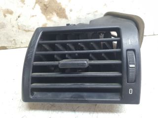 bontott BMW 3 E46 Bal Szellőző
