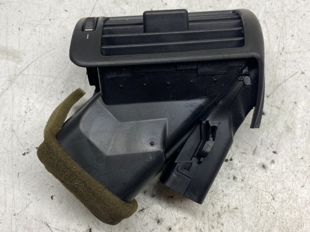 bontott BMW 3 E46 Bal Szellőző