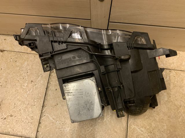 bontott BMW 3 E46 Bal Xenon Fényszóró