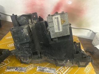 bontott BMW 3 E46 Bal Xenon Fényszóró