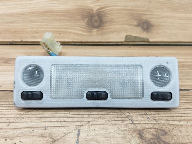 bontott BMW 3 E46 Beltér Világítás Első