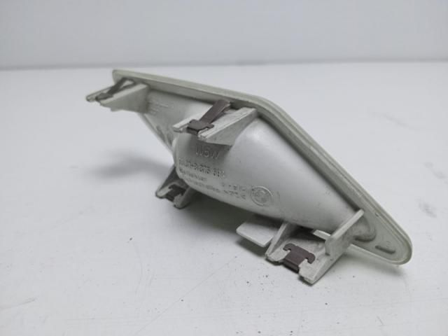 bontott BMW 3 E46 Beltér Világítás Első