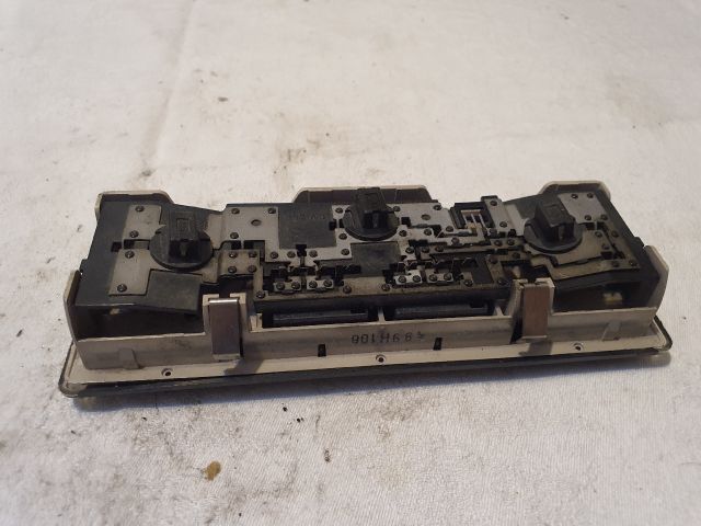 bontott BMW 3 E46 Beltér Világítás Első