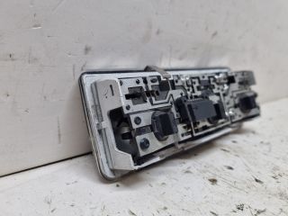 bontott BMW 3 E46 Beltér Világítás Első