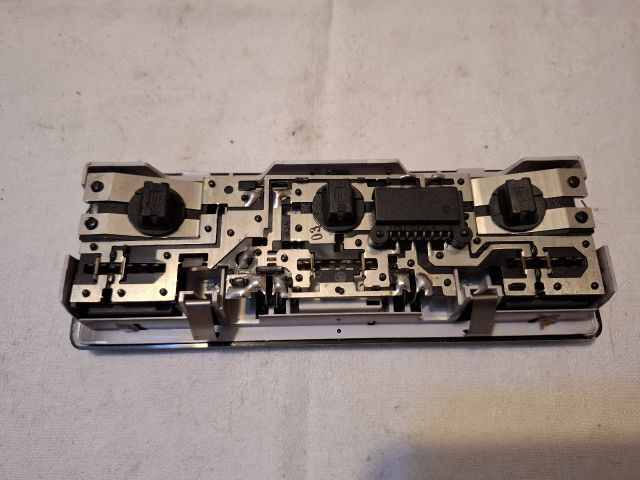 bontott BMW 3 E46 Beltér Világítás Első