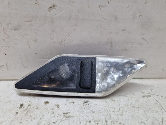 bontott BMW 3 E46 Beltér Világítás Hátsó