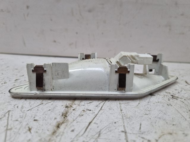 bontott BMW 3 E46 Beltér Világítás Hátsó