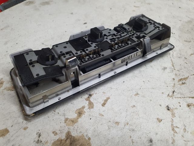 bontott BMW 3 E46 Beltér Világítás Hátsó