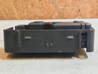 bontott BMW 3 E46 Biztosítéktábla Motortér