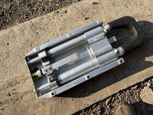 bontott BMW 3 E46 Cabrio Bukókeret Aktiváló