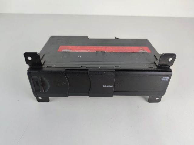 bontott BMW 3 E46 CD / DVD Tár