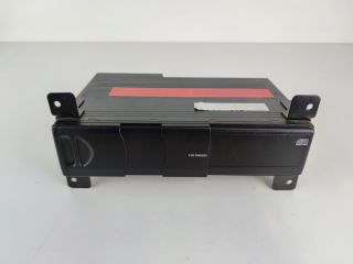 bontott BMW 3 E46 CD / DVD Tár