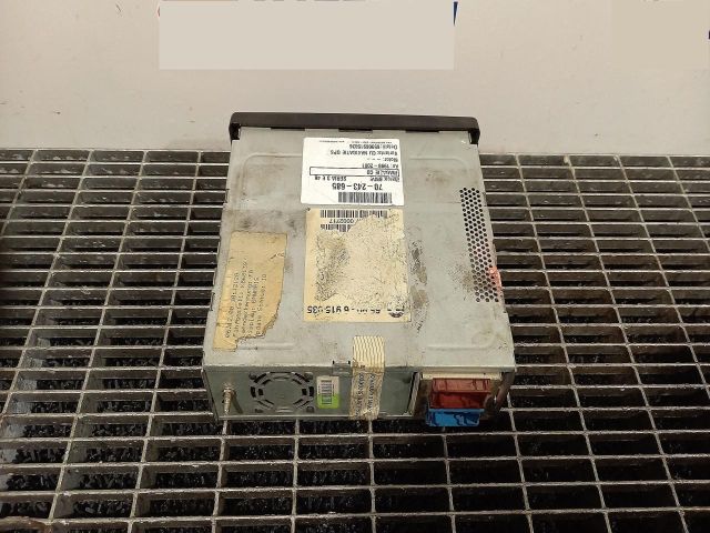 bontott BMW 3 E46 CD / DVD Tár