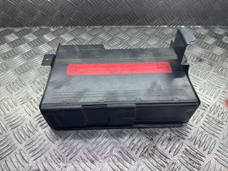 bontott BMW 3 E46 CD / DVD Tár