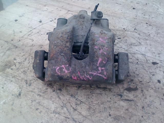 bontott BMW 3 E46 COMPACT Bal hátsó Féknyereg Munkahengerrel