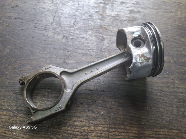 bontott BMW 3 E46 COMPACT Dugattyú és Hajtókar