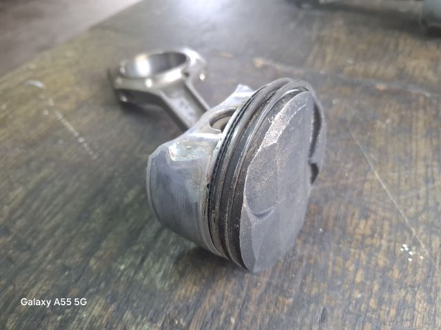 bontott BMW 3 E46 COMPACT Dugattyú és Hajtókar