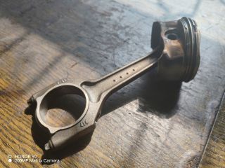 bontott BMW 3 E46 COMPACT Dugattyú és Hajtókar