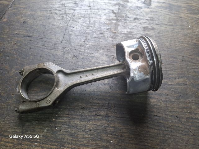 bontott BMW 3 E46 COMPACT Dugattyú és Hajtókar