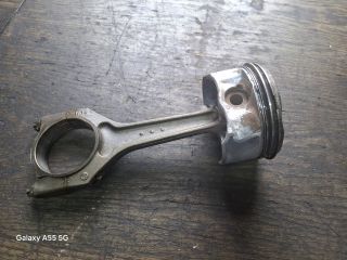 bontott BMW 3 E46 COMPACT Dugattyú és Hajtókar