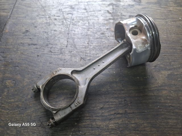 bontott BMW 3 E46 COMPACT Dugattyú és Hajtókar