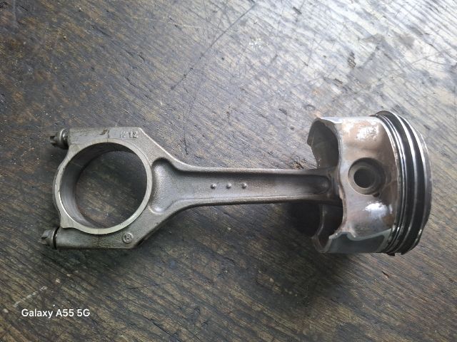 bontott BMW 3 E46 COMPACT Dugattyú és Hajtókar