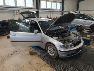 bontott BMW 3 E46 COMPACT Felső Motorburkolat