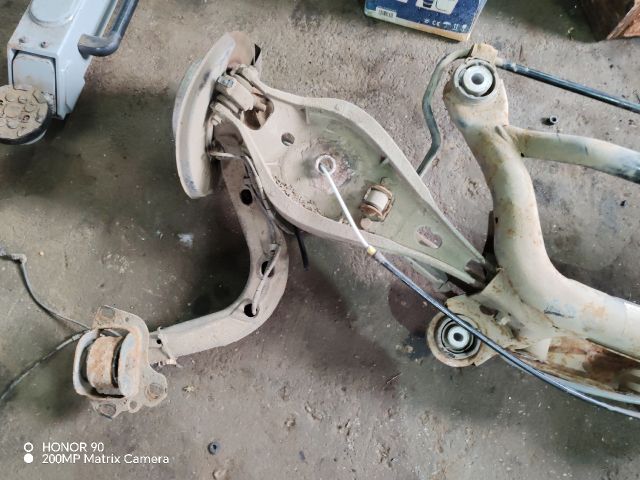 bontott BMW 3 E46 COMPACT Hátsó Híd (Tárcsafékes)