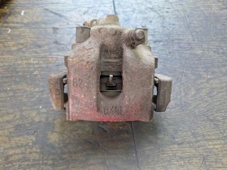 bontott BMW 3 E46 COMPACT Jobb hátsó Féknyereg Munkahengerrel