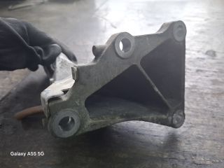 bontott BMW 3 E46 COMPACT Motor Tartó Bak (Fém)